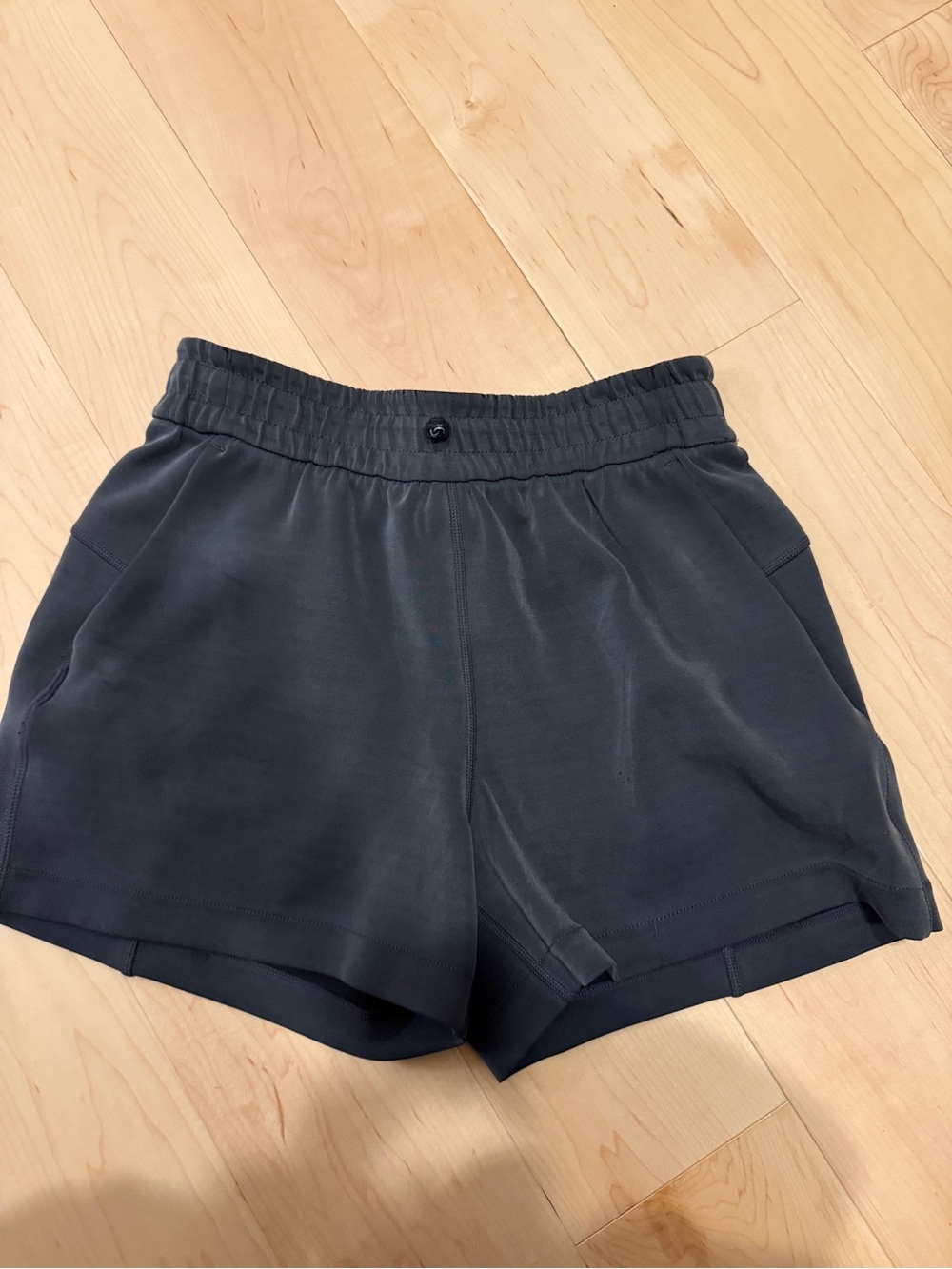 Women’s Charcoal Athletic Elastic-Waist Shorts
